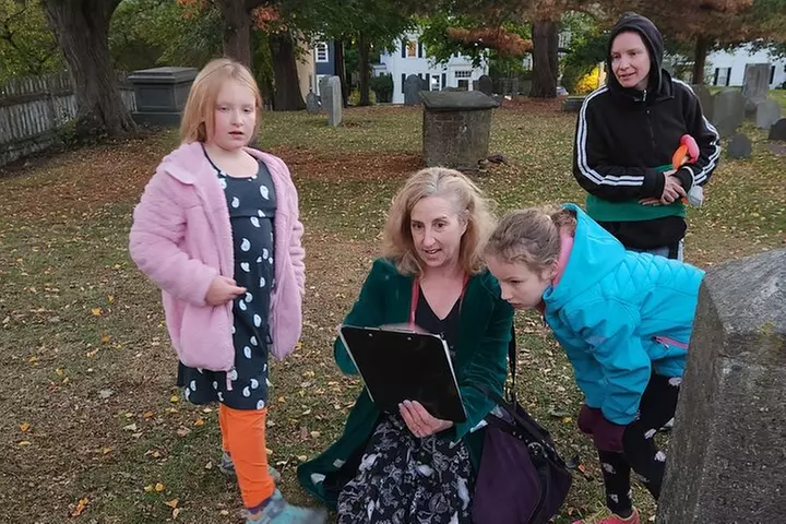 Salem Kids Slightly Spooky Tour