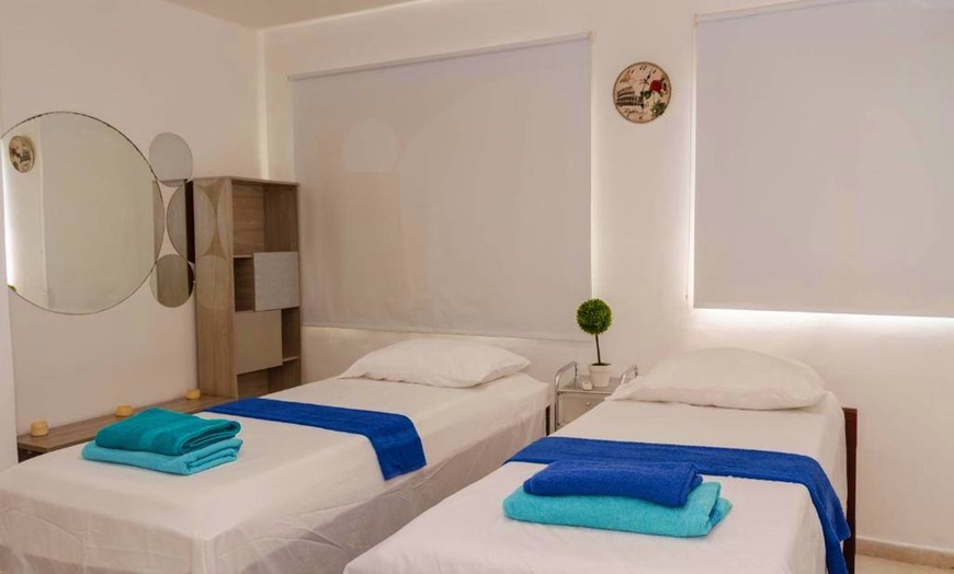 Image 18: ✈ COLOMBIA | Bocagrande - Coral Reef 3*, 5 notti - Piscina esterna