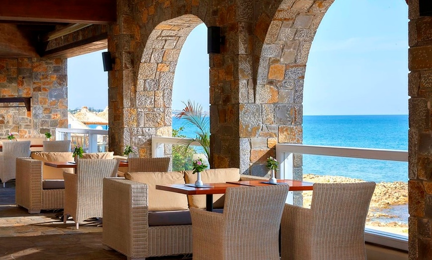 Image 8: ✈ CRÈTE | Stalida - Alexander Beach Hotel & Village Resort 5* - Bor...