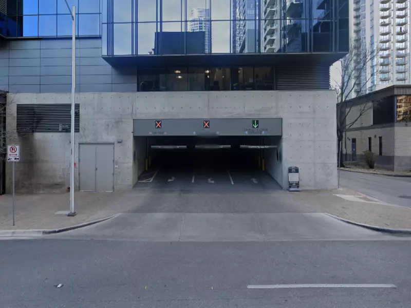 Parking at 500 W. 2nd St. Garage