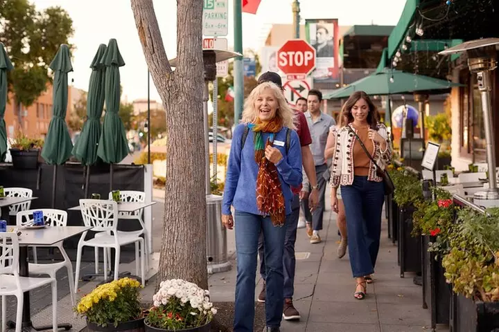 Little Italy Food and Drink Walking Tour: Pizza, Pasta & Piazzas