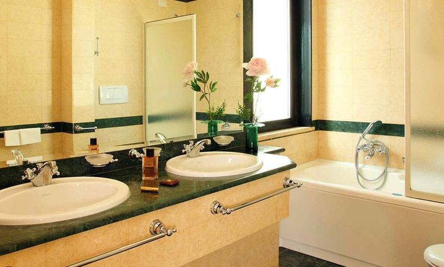 Image 6: ✈ ITALIE | Rome - Match Italie VS Angleterre Tournoi des VI nations...