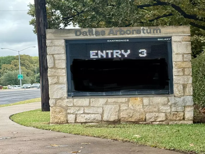 Parking at Entry 3 - Children's Garden