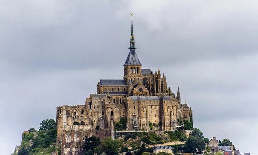 Image 7: Excursion d'une journée au Mont Saint Michel au départ de Paris ave...
