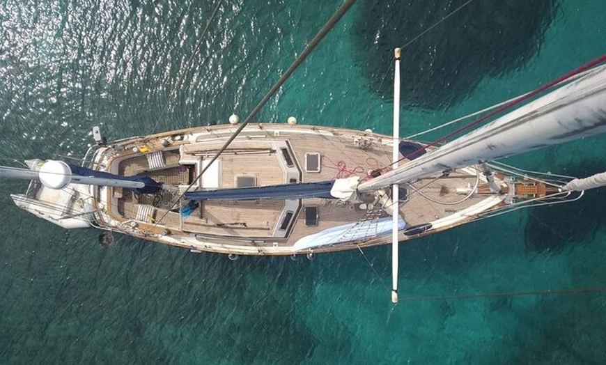 Image 6: Descubre la Costa Brava más salvaje a vela