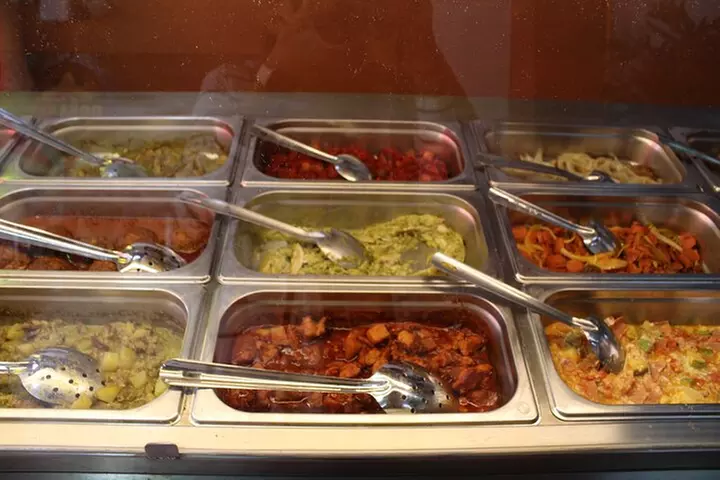 Cancun City Shopping and Local Food Tour Private Experience