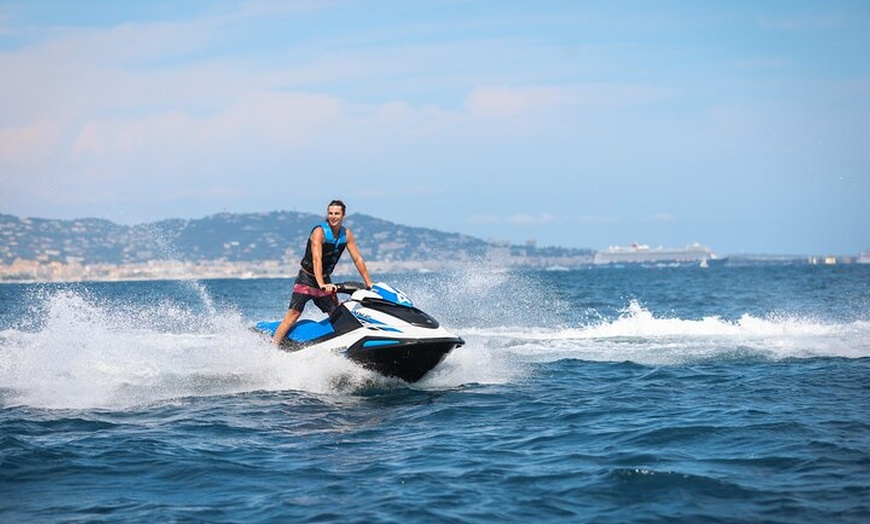 Image 5: 30 Minutes de Location Jet Ski à Cannes