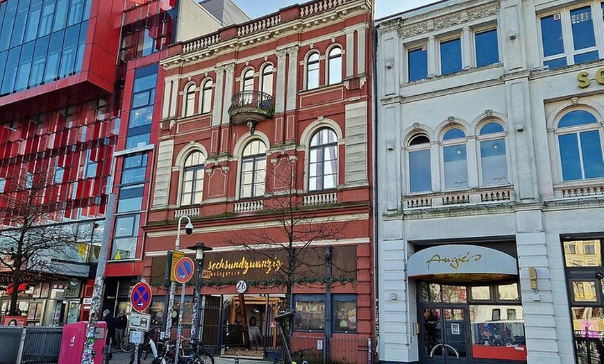 Image 21: Hamburg: Kiezgeflüster ultimativer Kiezspaziergang mit Ex-Domina