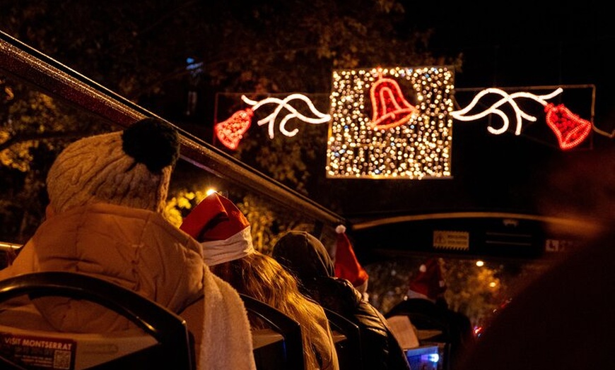 Image 12: Tour en autobús por las luces de Navidad de Barcelona