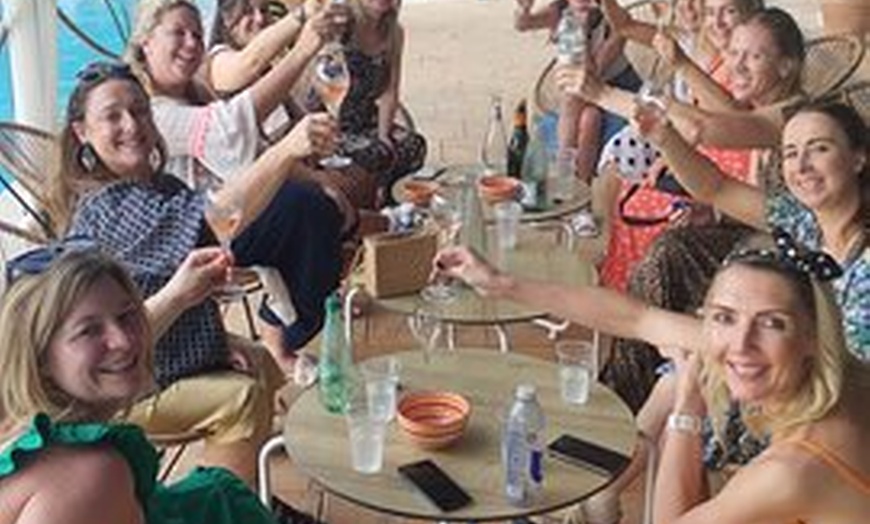 Image 8: Excursión en grupo pequeño a 2 bodegas con recogida gratuita en el ...