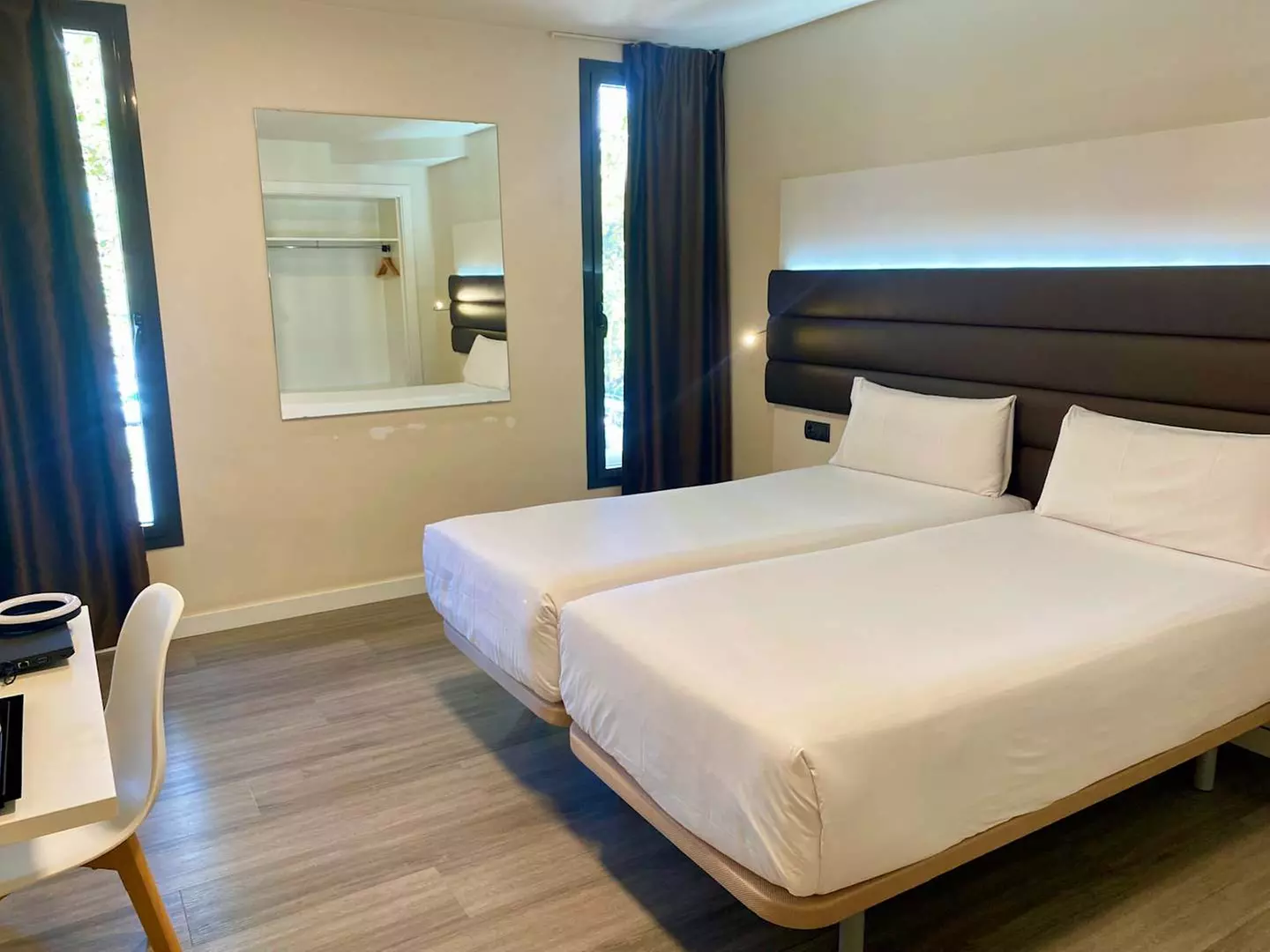 ✈ SPANIEN | Barcelona - BCN Urban Hotels Del Comte 2*, 2 Nächte - C...