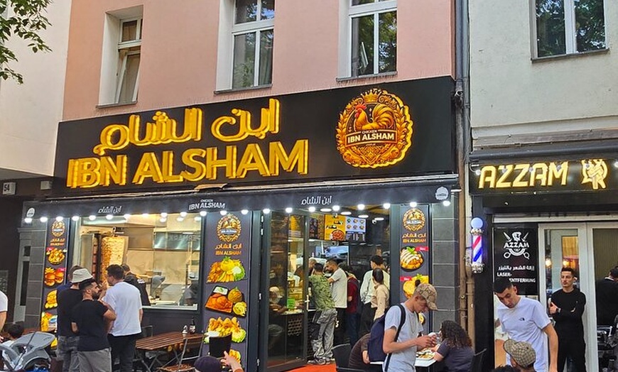 Image 42: Berlin VIP TOUR - Private Bus Tour inklusive Chauffeur und Guide