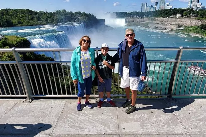 Niagara Falls All-American Botique Tour (Small Group max 6)