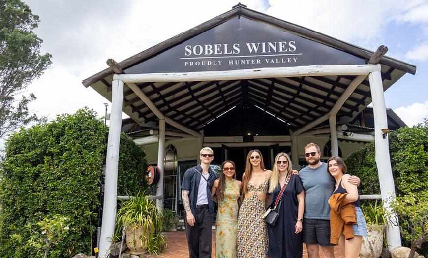 Image 2: Hunter Valley All Inclusive, Wine, Chocolate Tasting and Lunch