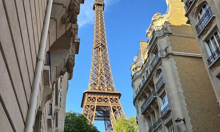 Image 21: Tour Eiffel en ascenseur au deuxième étage et sommet facultatif