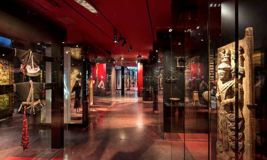 Image 31: Musée du Quai Branly et shopping à Beaugrenelle Paris