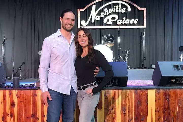 Learn the Texas Two-Step: Couples Dancing Class in Nashville - Second Medium