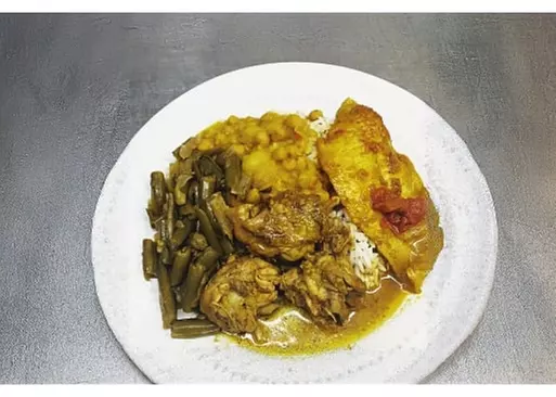 5% Cash Back at Queen Trini Lisa