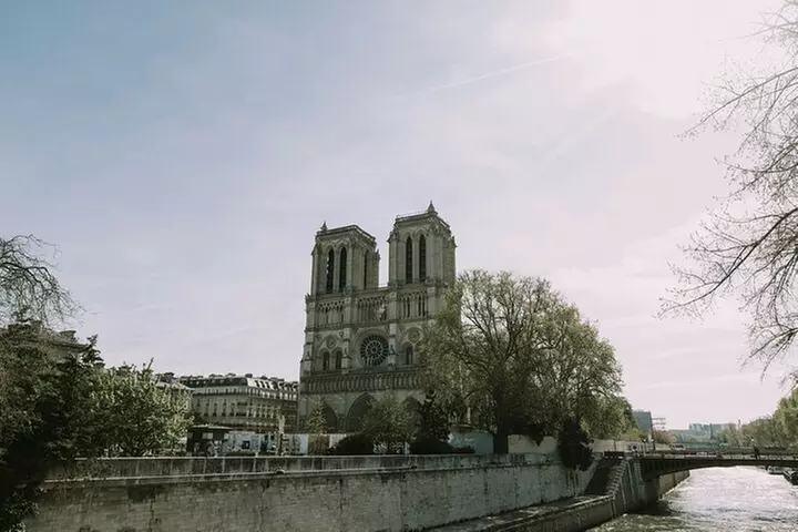 Visite à pied de Notre-Dame, du Quartier latin et du Jardin du Luxembourg - Primary Image