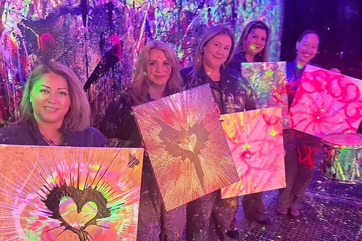 Atlanta Spin Art – Create Your Own Masterpiece