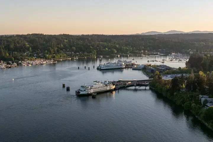 Private Bainbridge Island Discovery Tour