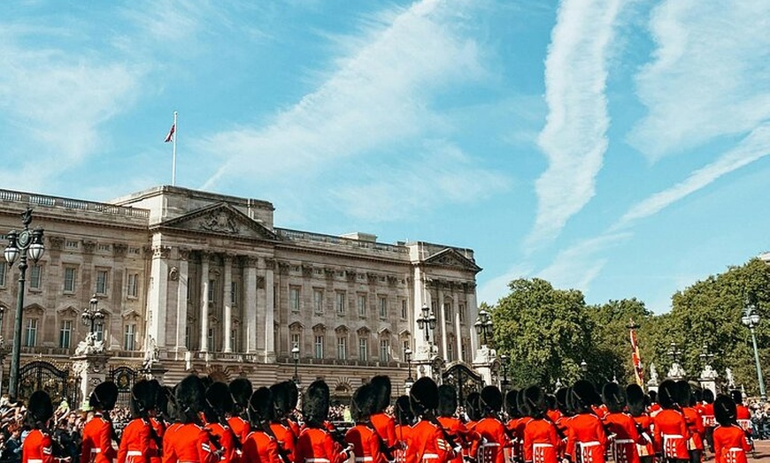Image 29: London's Top Sights and Landmarks Tour with Blue Badge Guide