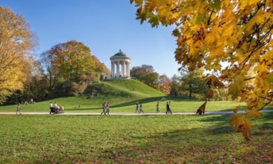 Image 4: Private Expresstour zu Münchens besten Sehenswürdigkeiten & Geschic...