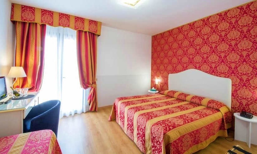 Image 6: ✈ VENETO | Mogliano Veneto - Laerte Palace Hotel 4*, 2 nachten - Ci...