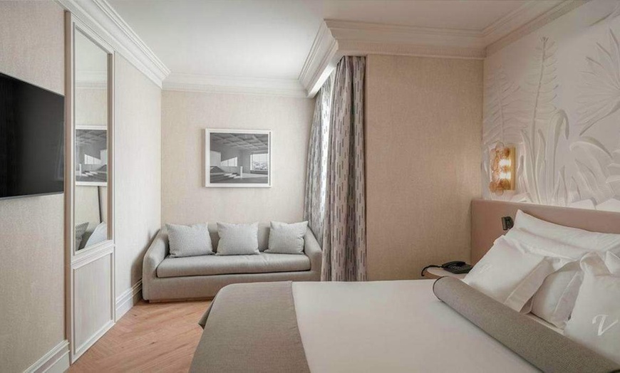 Image 2: ✈ SPANJE | Madrid - Hotel Vincci Centrum 4*, 2 nachten - Stadscentrum