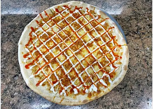 5% Cash Back at Lucas Pizzeria