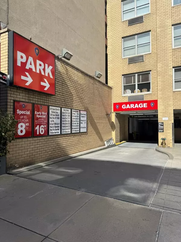Parking at iPark - 351 E. 83rd St. Parking Corp. Garage