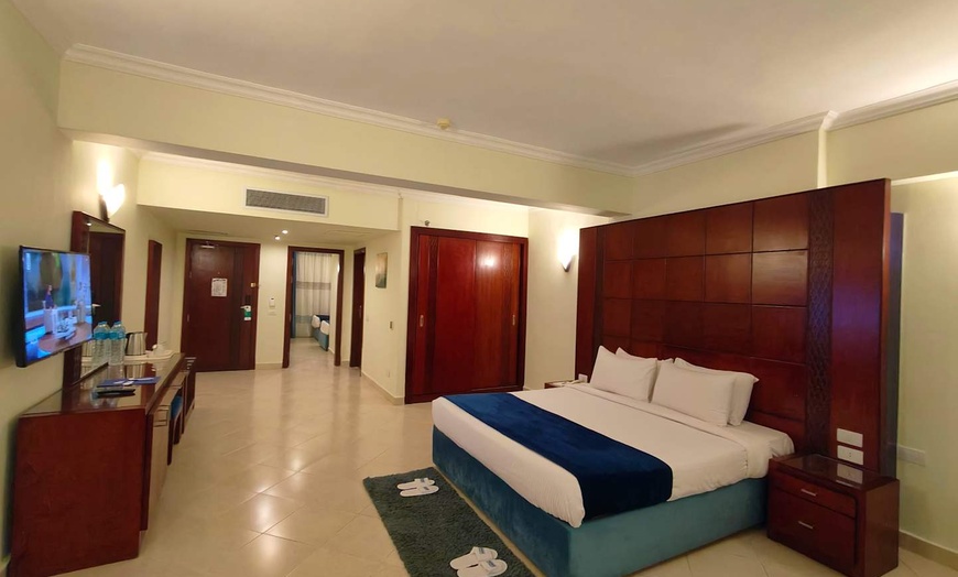 Image 4: ✈ EGYPTE | Sharm El Sheikh - Sea Beach Aqua Park Resort 4* - Aqua Parc