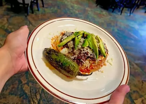 5% Cash Back at Deli Casa