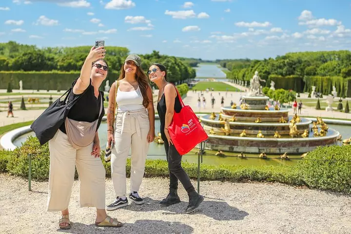 Visite d'une journée à Versailles et Paris avec billet Musée d'Orsay - Primary Image