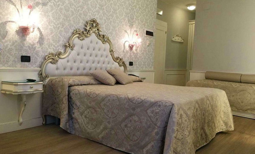 Image 3: ✈ ITALY | Venice - Hotel Gorizia "A La Valigia" 3*, 2 nights - City...