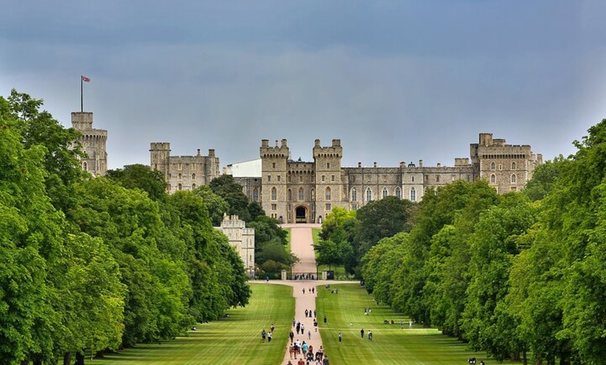 Image 3: Windsor Castle Entry Tickets