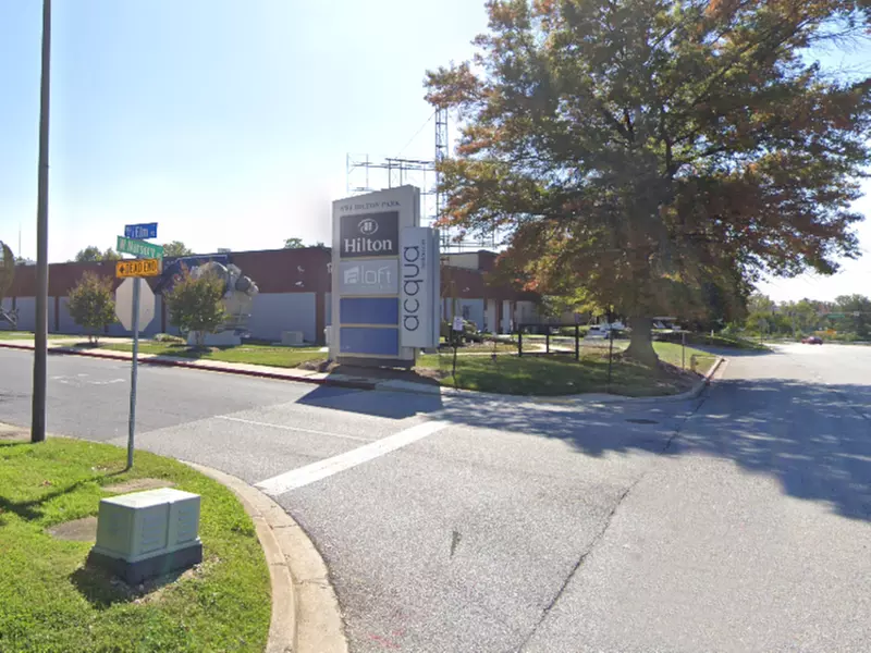 Parking at Hilton BWI Lot