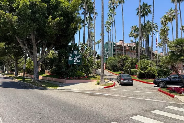 Hollywood and Celebrity Homes Bus Tour