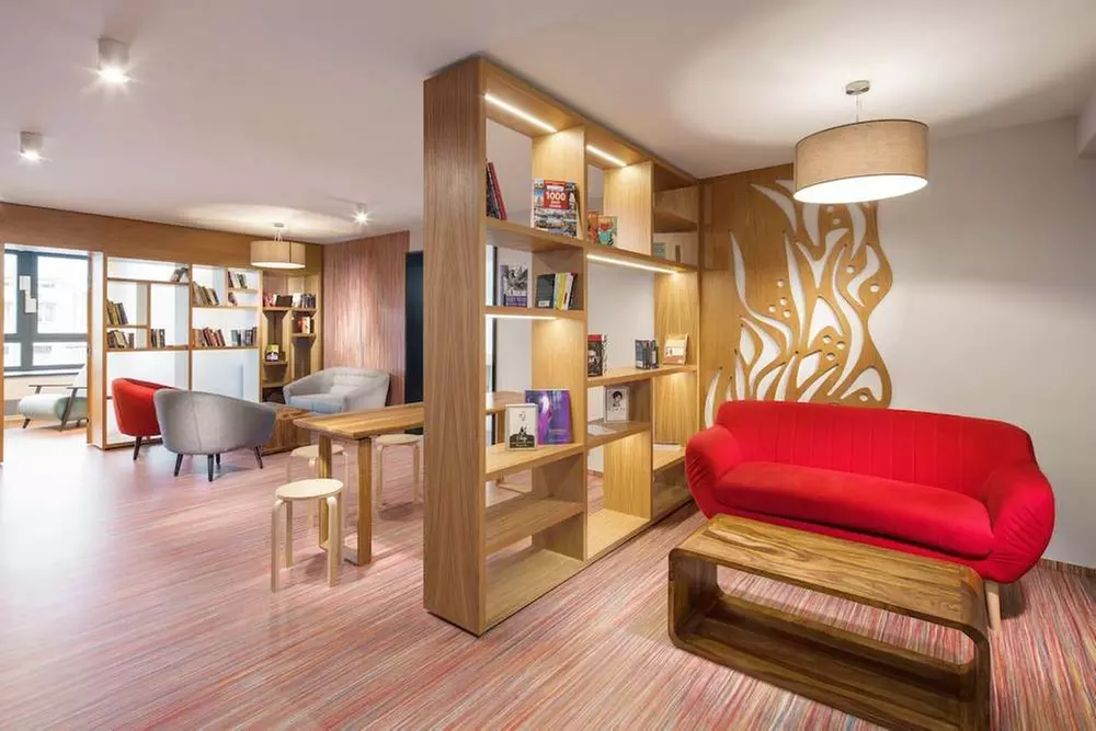 ✈ REPUBLIKA CZESKA | Praga - Comfort Hotel Prague City East 3*, 2 n...