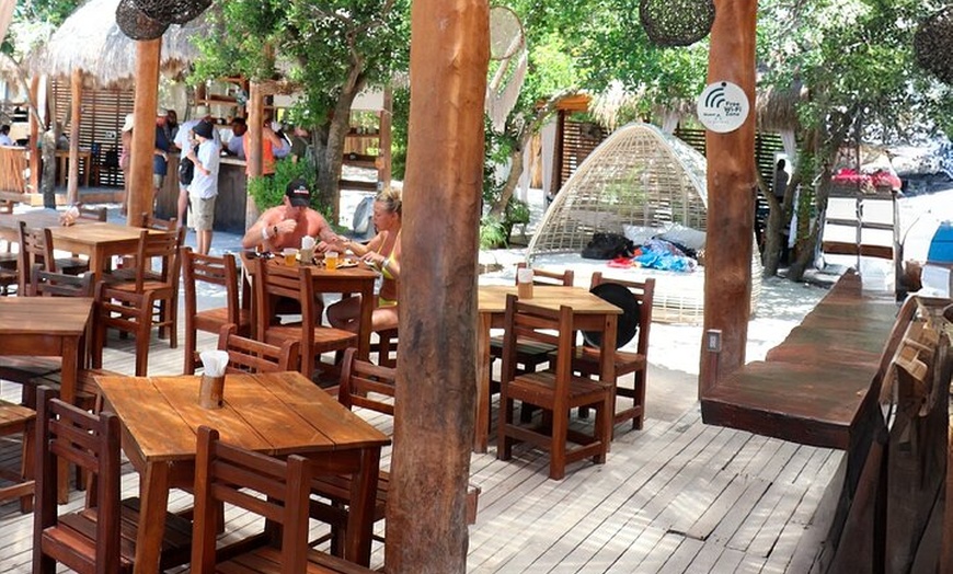 Image 5: All Inclusive Isla Mujeres Catamaran Tour with Beach Club