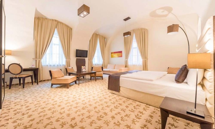 Image 19: ✈ HUNGARY | Budapest - Buda Castle Fashion Hotel 4*, 2 nights - Cit...