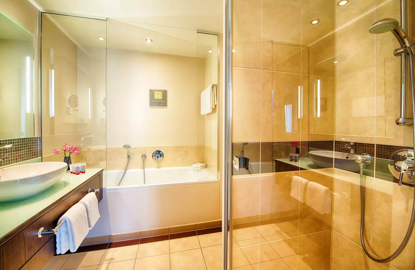 ✈ BAYERN | München - Leonardo Royal Hotel Munich 4*, 2 Nächte - Cit...