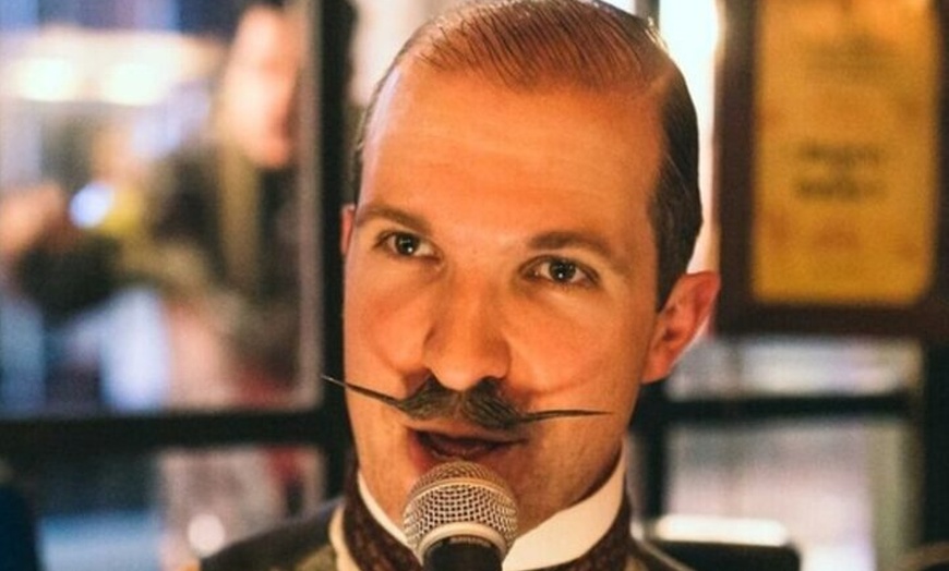 Image 9: Pub Crawl and Sing Along London Experience