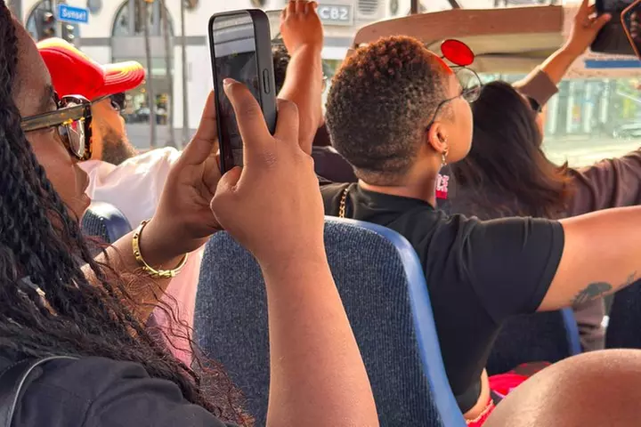 Hollywood and Celebrity Homes Bus Tour