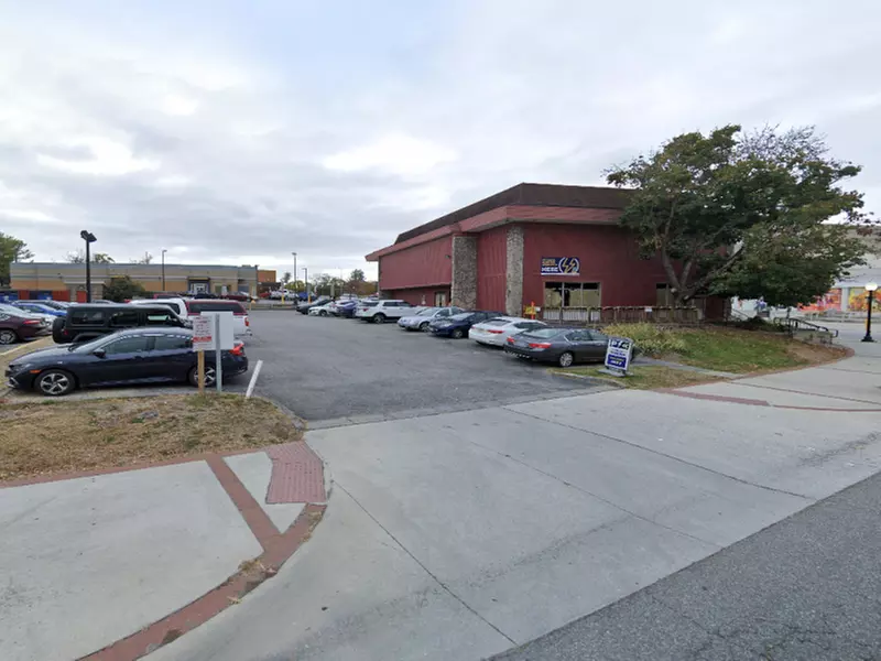 Parking at Turner Lot