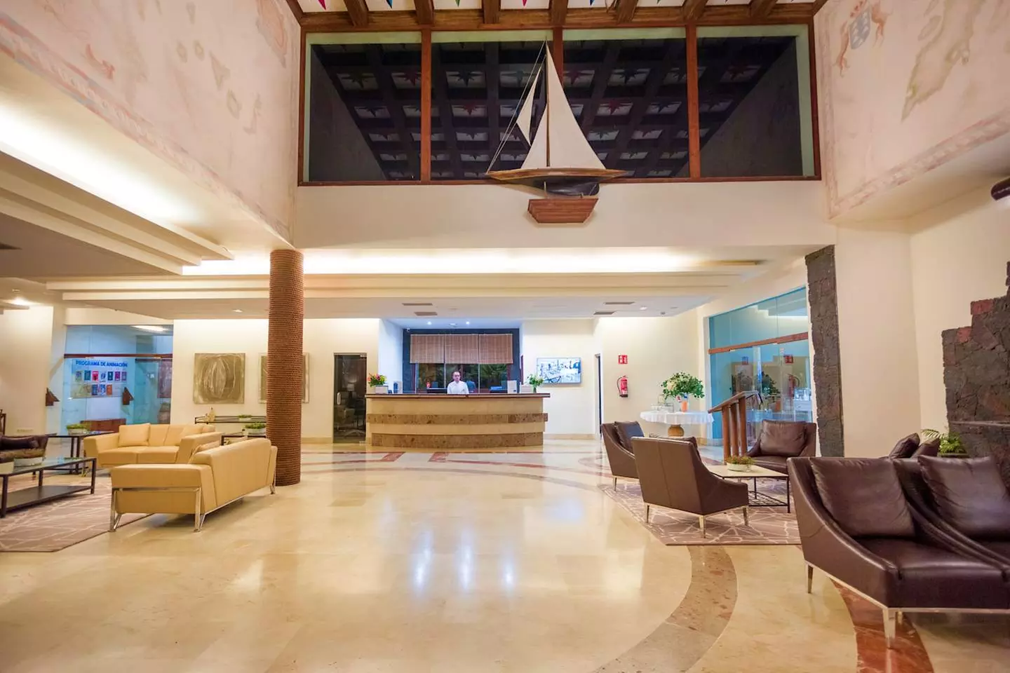 ✈ LANZAROTE | Costa Teguise - Vitalclass Lanzarote SPA & Wellness R...