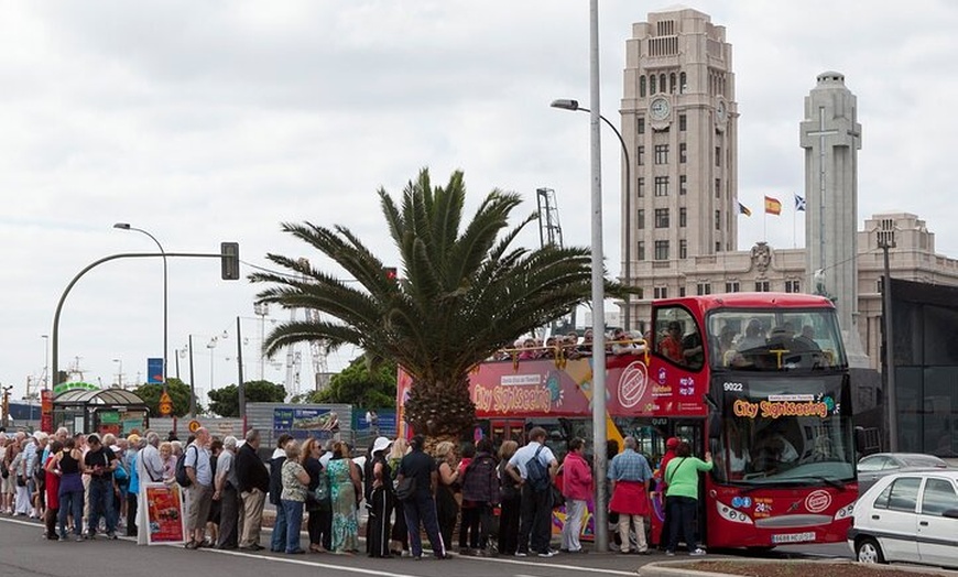Image 2: Tour en autobús turístico por Santa Cruz de Tenerife