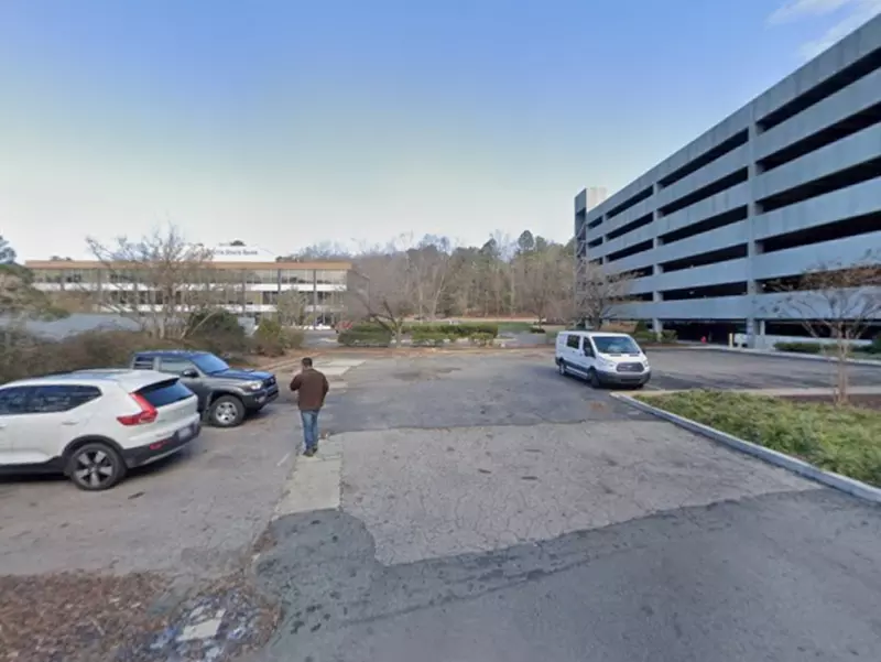 Parking at 4501 Creedmoor Rd. Lot