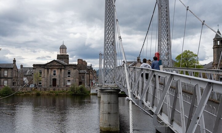 Image 8: Inverness Comedy Walking Tour