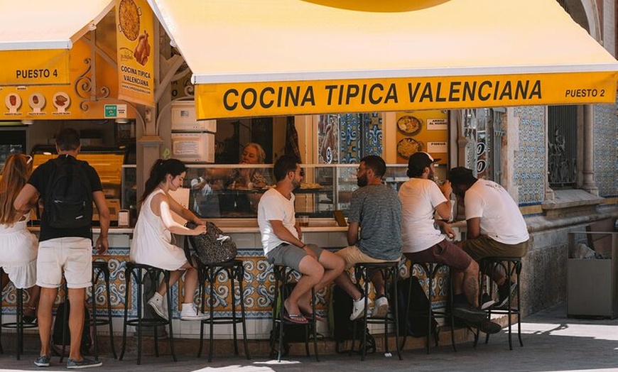 Image 7: Valencia Tapas & Go: Mercado de la mañana o bocados nocturnos